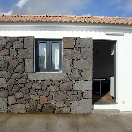 Casa Da Poca Branca Holiday home Prainha (Sao Roque do Pico)